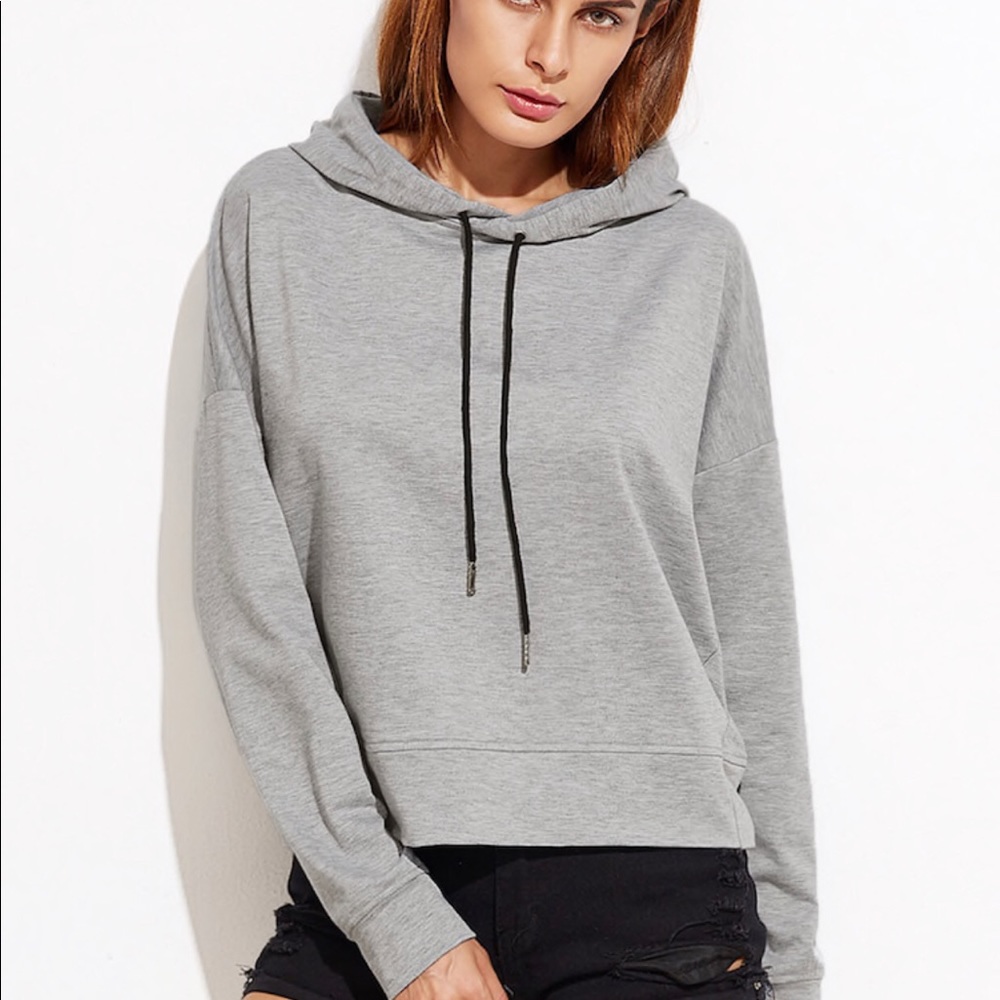 Gray Split Back Hoodie SIZE: XS
